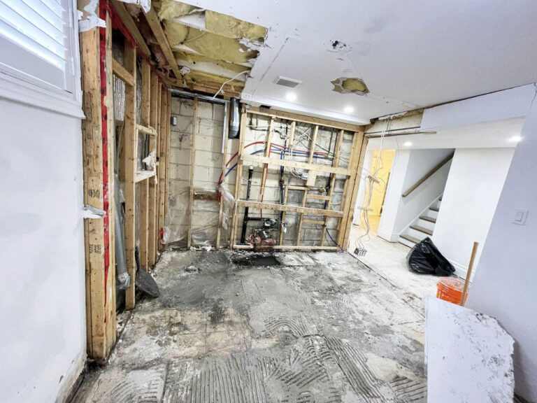 CloeburyCrt-Full-Renovation-02