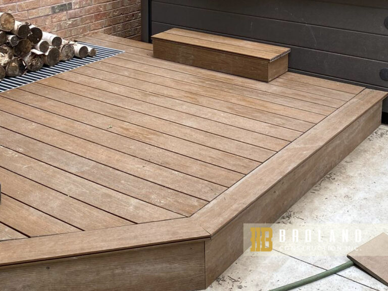 GarnierCourt-Deck-00