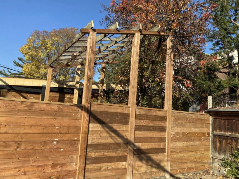 LangfordAve-Fence-Pergola-01