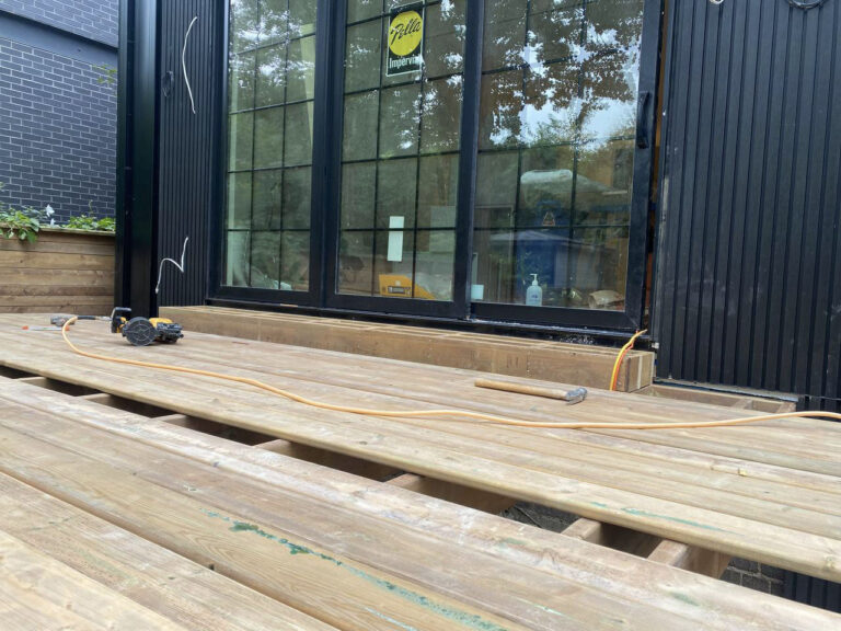 WellandAve-Deck-Renovation-04