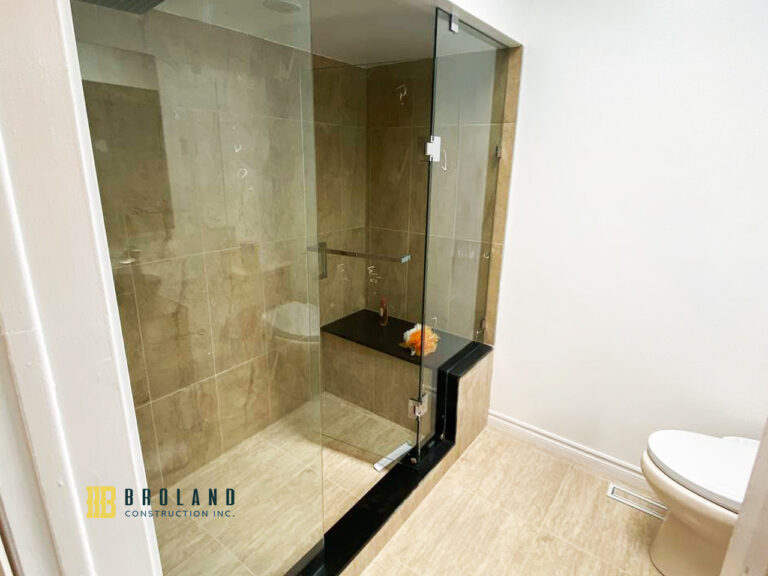 21LockmereTerrace-BathroomRenovate-00
